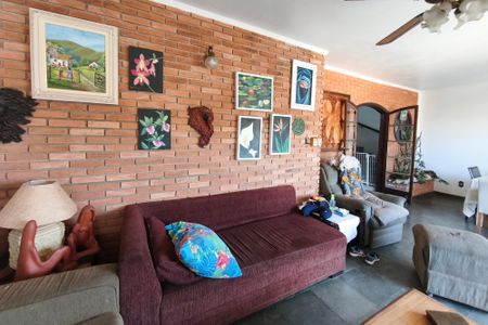 Casa à venda com 500m², 5 quartos e 6 vagasSala 2