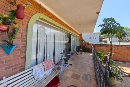 Casa à venda com 500m², 5 quartos e 6 vagasQuintal