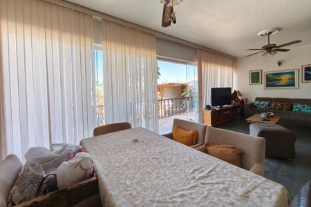 Casa à venda com 500m², 5 quartos e 6 vagasSala 4