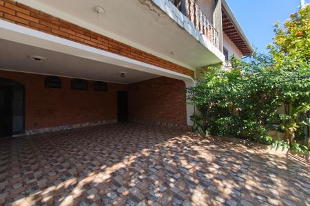 Casa à venda com 500m², 5 quartos e 6 vagasGaragem