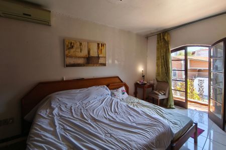 Casa à venda com 500m², 5 quartos e 6 vagasSuíte 3