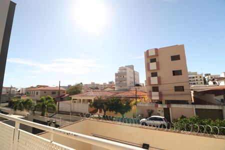 Casa para alugar com 340m², 5 quartos e 5 vagasVista