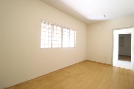 Casa para alugar com 340m², 5 quartos e 5 vagasQuarto 