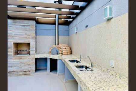 Apartamento à venda com 64m², 2 quartos e 1 vagaÁrea comum - Churrasqueira