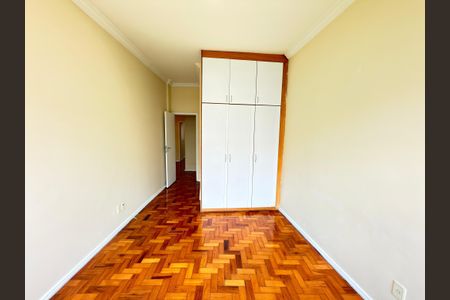 Apartamento à venda com 128m², 3 quartos e 1 vaga
