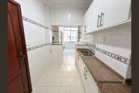Apartamento à venda com 128m², 3 quartos e 1 vaga