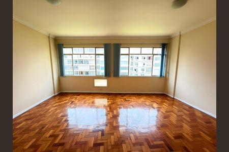 Apartamento à venda com 128m², 3 quartos e 1 vaga