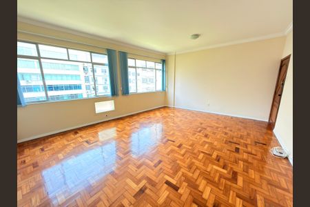 Apartamento à venda com 128m², 3 quartos e 1 vaga