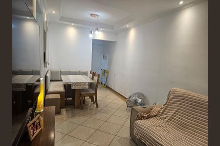 Apartamento à venda com 3 quartos, 60m² em Santa Constança, São Paulo