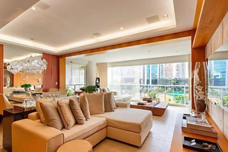 Apartamento à venda com 1 quarto, 123m² em Itaim Bibi, São Paulo