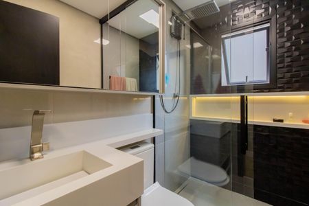 Casa à venda com 150m², 4 quartos e 4 vagasBanheiro da Suíte 1