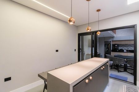 Casa à venda com 150m², 4 quartos e 4 vagasCozinha