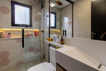 Casa à venda com 150m², 4 quartos e 4 vagasBanheiro da Suíte 2