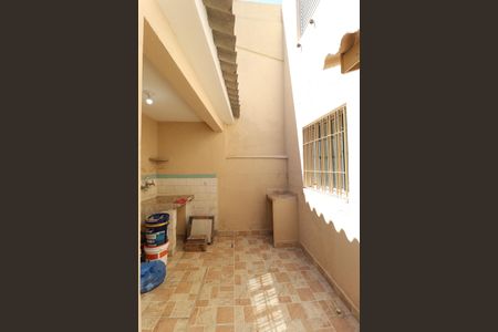 Casa para alugar com 65m², 2 quartos e sem vaga Casa para alugar com 65m², 2 quartos e sem vagaÁrea de Serviço