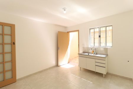 Casa para alugar com 65m², 2 quartos e sem vaga Casa para alugar com 65m², 2 quartos e sem vagaCozinha