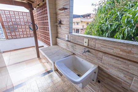 Apartamento para alugar com 110m², 3 quartos e 1 vagaÁrea de serviço