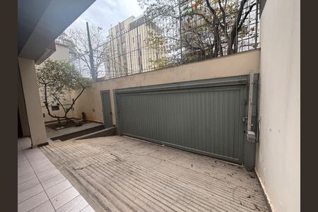 Casa à venda com 600m², 5 quartos e 10 vagasgaragem para 10 carros