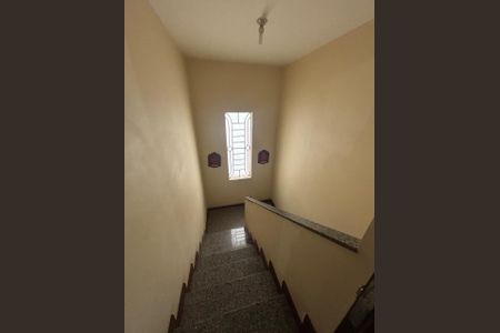 Casa à venda com 600m², 5 quartos e 10 vagasescada interna
