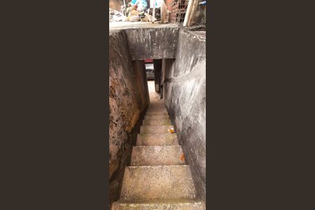 Casa para alugar com 90m², 2 quartos e sem vaga Casa para alugar com 90m², 2 quartos e sem vagaEscada