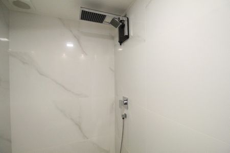 Apartamento à venda com 82m², 3 quartos e 1 vagaBanheiro da suíte 