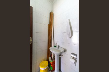 Casa à venda com 300m², 3 quartos e 4 vagasLavabo Externo