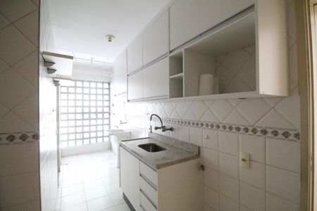 Apartamento à venda com 74m², 2 quartos e 1 vagaCozinha