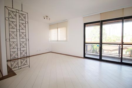 Sala de apartamento para alugar com 3 quartos, 130m² em Pinheiros, São Paulo