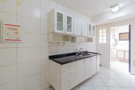 Apartamento para alugar com 130m², 3 quartos e 2 vagasCozinha
