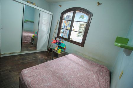 Casa para alugar com 144m², 4 quartos e 2 vagas