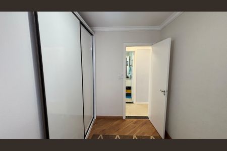 Apartamento à venda com 69m², 3 quartos e 2 vagasQuarto 1