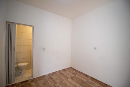 Quarto de kitnet/studio para alugar com 1 quarto, 38m² em Jardim Santa Catarina, Sorocaba