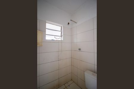 Studio para alugar com 38m², 1 quarto e sem vaga Studio para alugar com 38m², 1 quarto e sem vagaBanheiro
