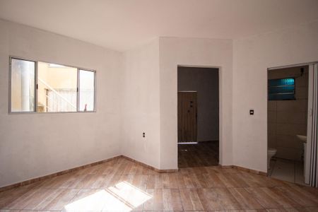 Quarto  de kitnet/studio para alugar com 1 quarto, 38m² em Parque Vitoria Regia, Sorocaba