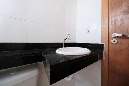 Apartamento à venda com 75m², 2 quartos e 1 vagaBanheiro