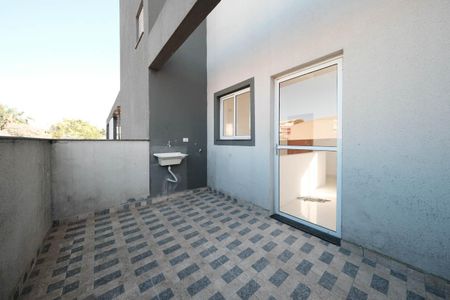 Apartamento à venda com 75m², 2 quartos e 1 vagaÁrea de Serviço