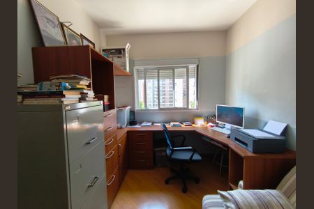 Apartamento para alugar com 171m², 4 quartos e 4 vagasQuarto 