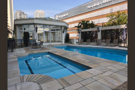 Apartamento para alugar com 171m², 4 quartos e 4 vagasPiscina