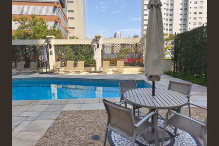Apartamento para alugar com 171m², 4 quartos e 4 vagasPiscina