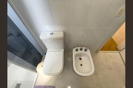 Apartamento para alugar com 171m², 4 quartos e 4 vagasBanheiro da Suíte 1