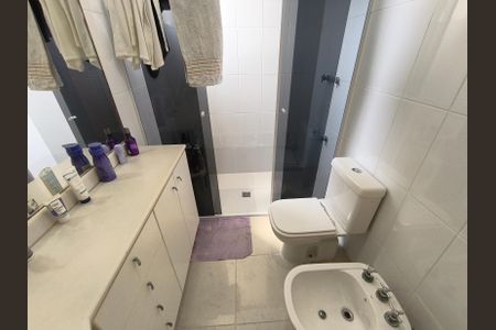 Apartamento para alugar com 171m², 4 quartos e 4 vagasBanheiro da Suíte 1