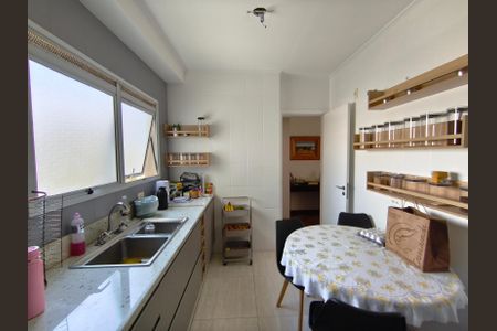 Apartamento para alugar com 171m², 4 quartos e 4 vagasCozinha