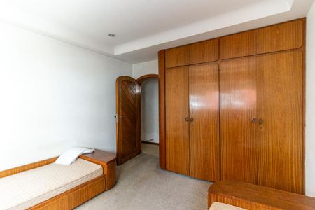 Apartamento à venda com 222m², 3 quartos e 1 vagaQuarto 