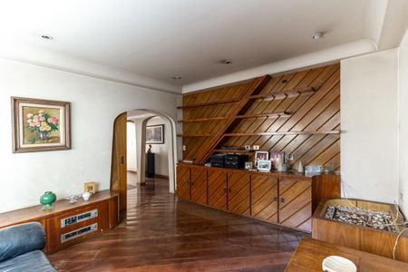 Apartamento à venda com 222m², 3 quartos e 1 vagaSala de Tv