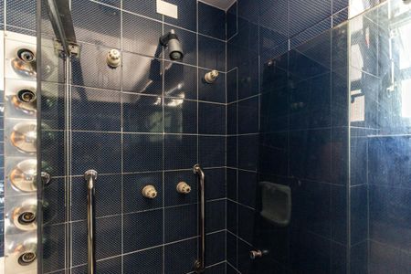 Apartamento à venda com 222m², 3 quartos e 1 vagaBanheiro da Suíte