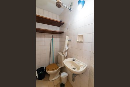 Apartamento para alugar com 115m², 4 quartos e 2 vagasBanheiro de Serviço