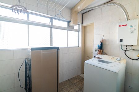 Apartamento para alugar com 115m², 4 quartos e 2 vagasLavanderia