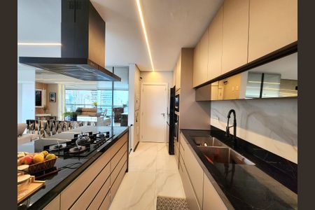 Apartamento à venda com 134m², 2 quartos e 2 vagasCozinha