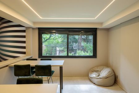 Apartamento para alugar com 26m², 1 quarto e 1 vaga Apartamento para alugar com 26m², 1 quarto e 1 vagaCoworking