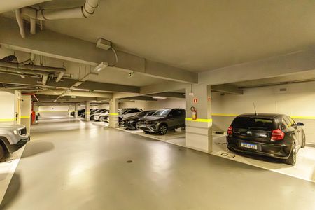 Apartamento para alugar com 26m², 1 quarto e 1 vaga Apartamento para alugar com 26m², 1 quarto e 1 vagaEstacionamento