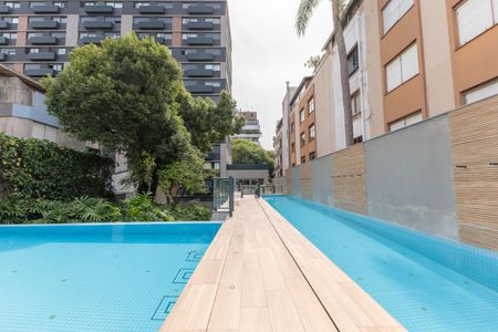 Apartamento para alugar com 26m², 1 quarto e 1 vaga Apartamento para alugar com 26m², 1 quarto e 1 vagaÁrea comum - Piscina